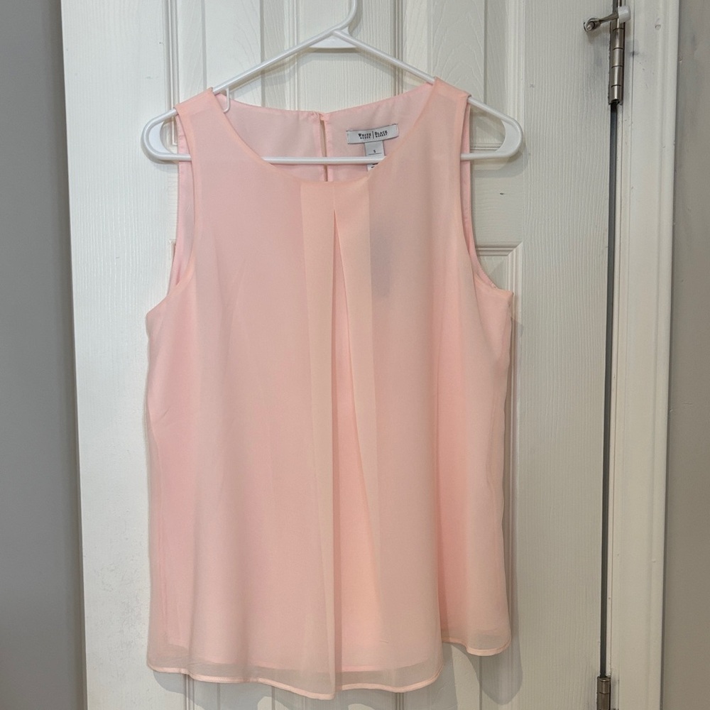 White House Black Market Light Pink Sleeveless Blouse